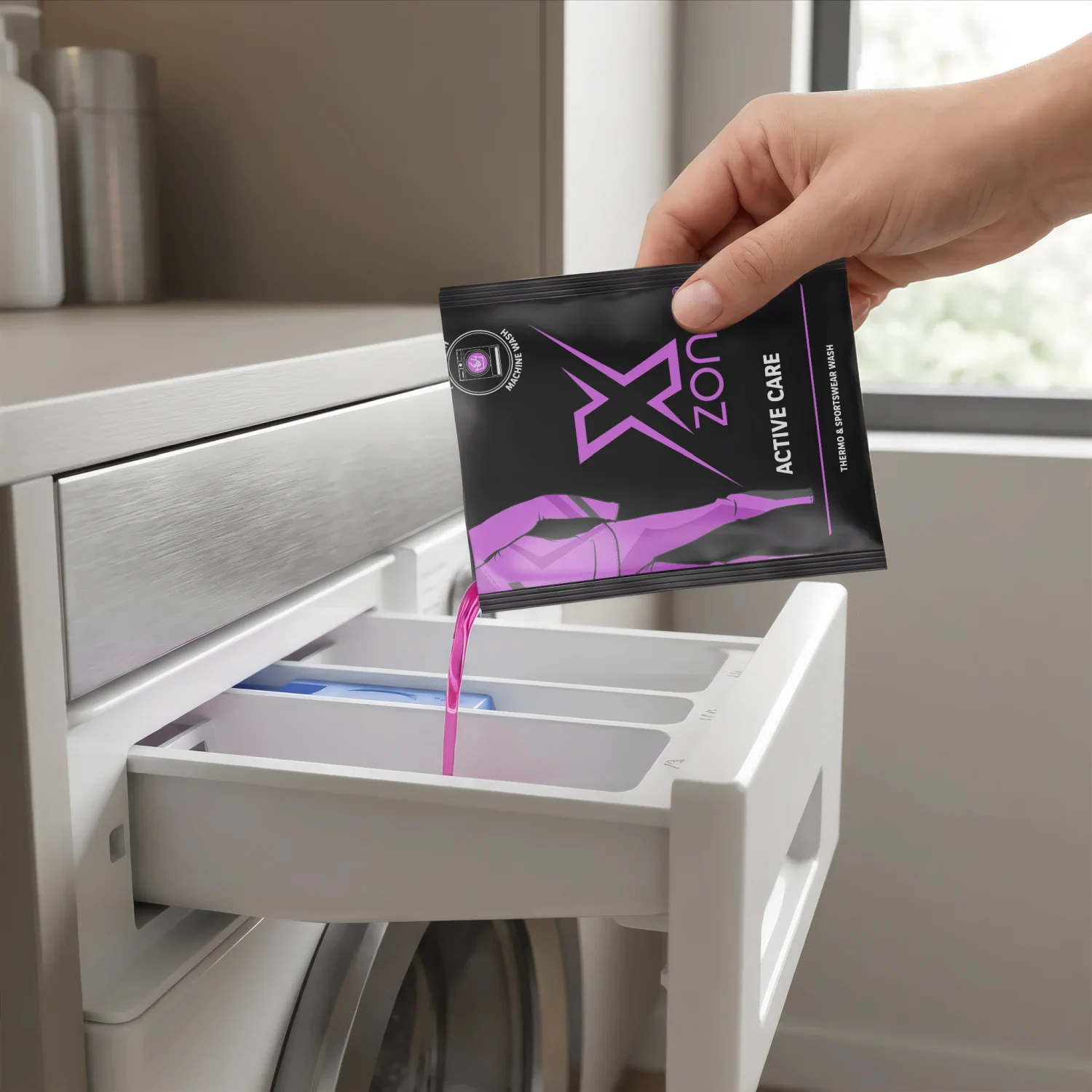 Saszetka Active Care używana do prania odzieży technicznej