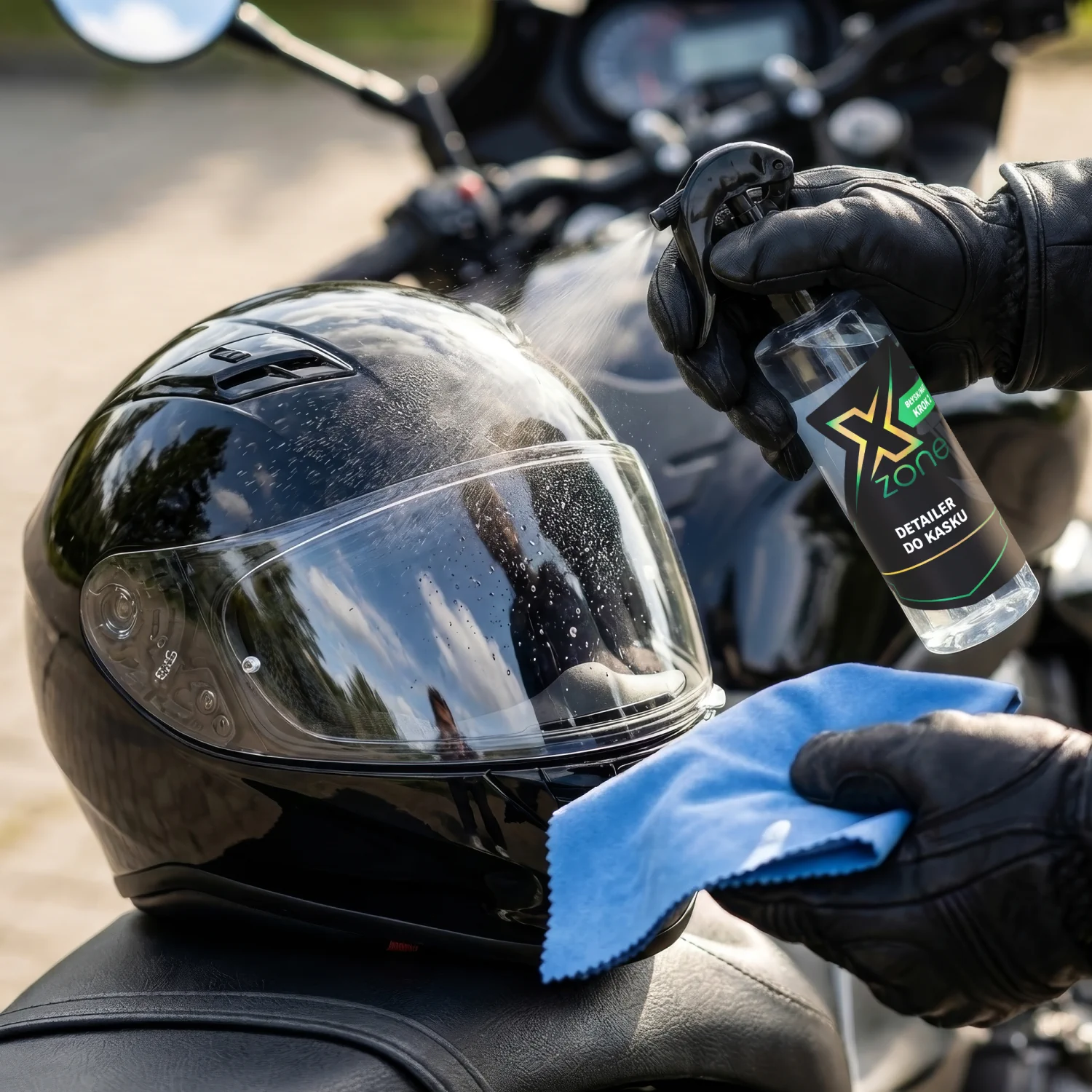 Detailer do kasku Xzone aplikacja